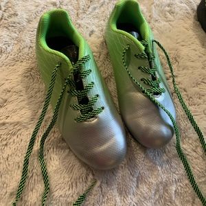 Boys soccer cleats
